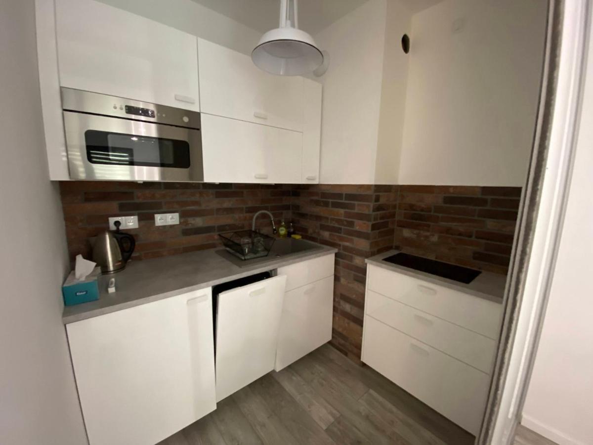 Apartament Dobry Dom Warszawa エクステリア 写真