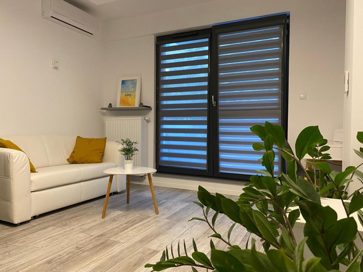 Apartament Dobry Dom Warszawa エクステリア 写真