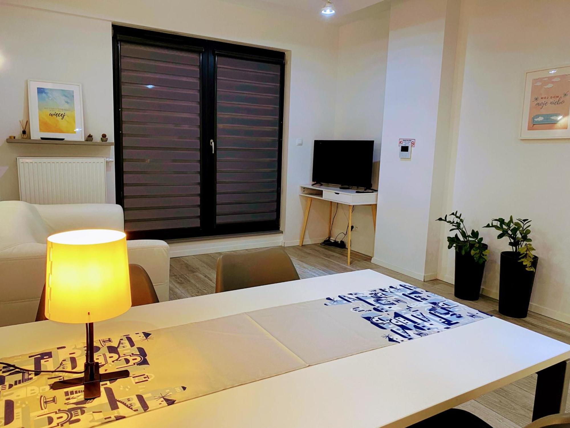 Apartament Dobry Dom Warszawa エクステリア 写真